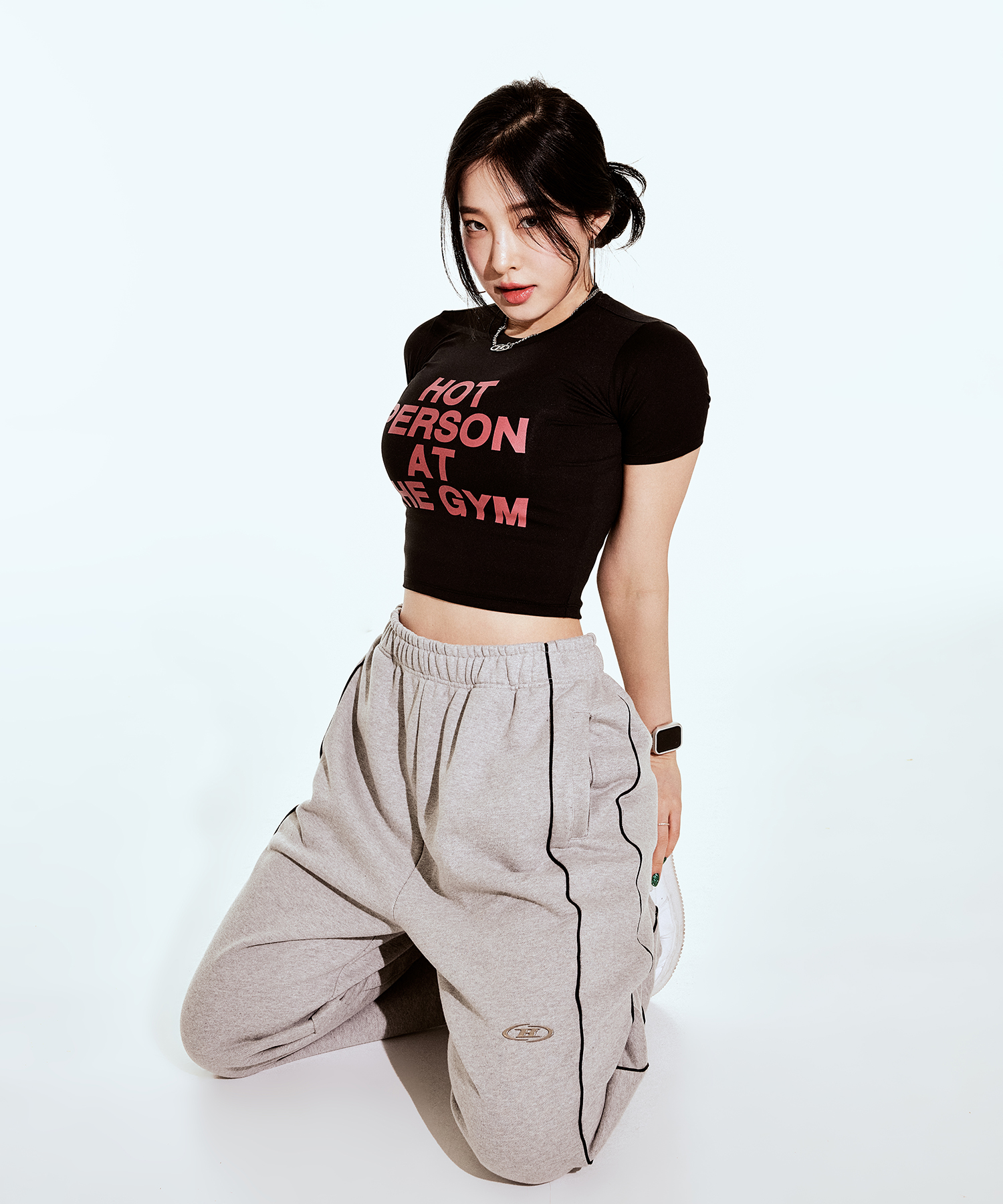 AT THE GYM CROP T-SHIRTS [BLACK]